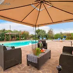 Melograno With Exclusive Swimming Pool Surrounded By Greenery *