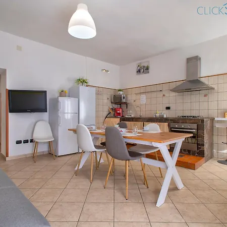 Melograno With Exclusive Swimming Pool Surrounded By Greenery