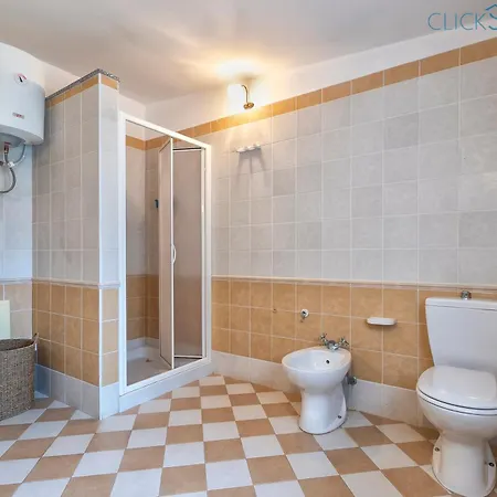 Melograno With Exclusive Swimming Pool Surrounded By Greenery Campanedda