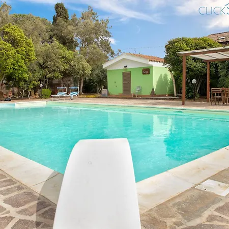 Melograno With Exclusive Swimming Pool Surrounded By Greenery * Campanedda